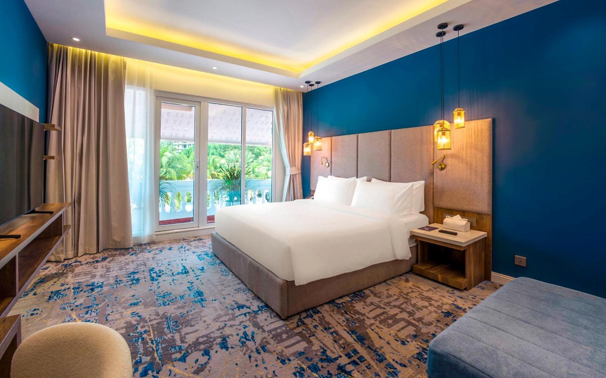 Queenco Hotel & Casino Сиануквиль Экстерьер фото